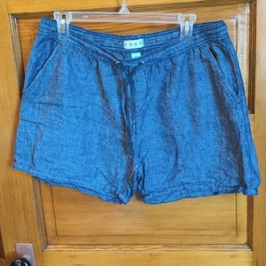 Linen blend shorts